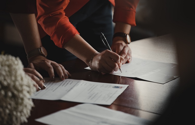 Pourquoi acheter avec un courtier immobilier ?